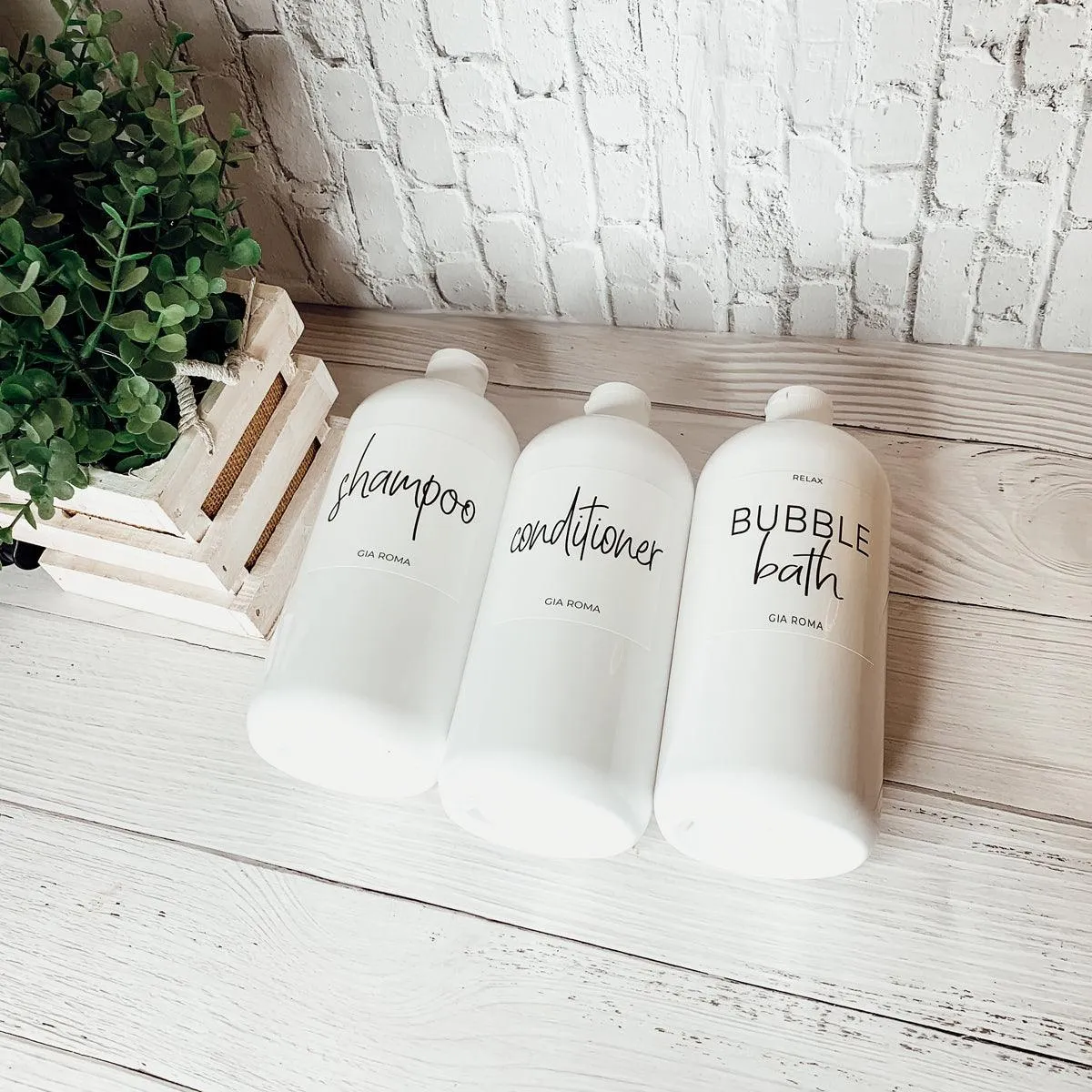 32oz Plastic White Dispensers