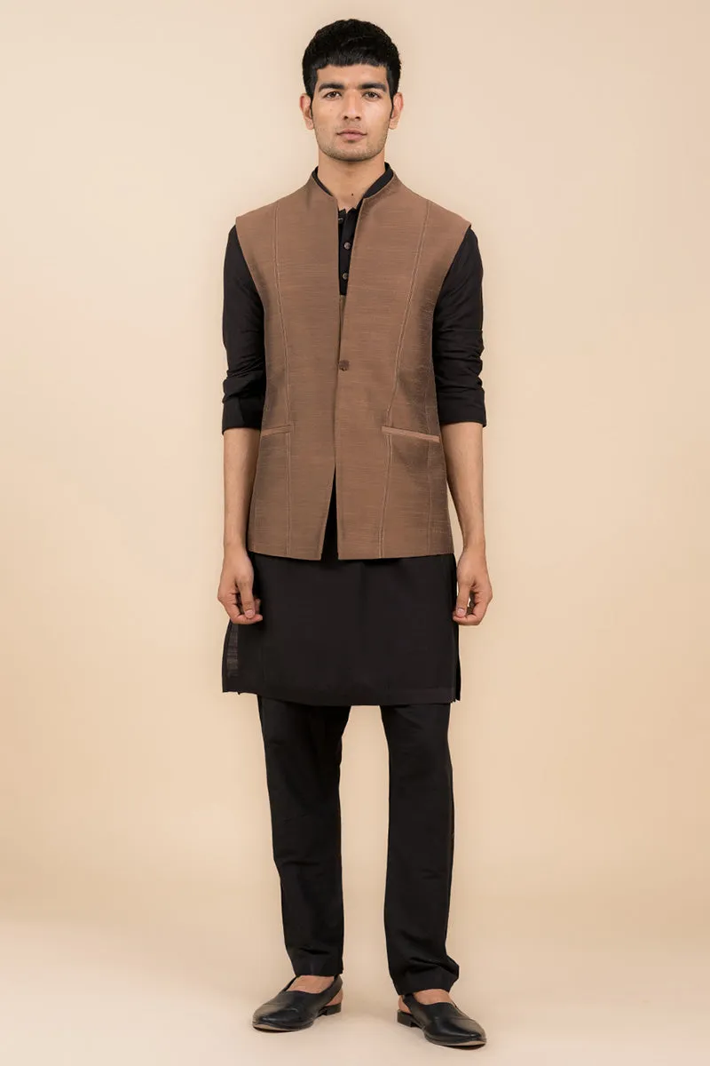 Brown Bundi With Top Stitch Detailing