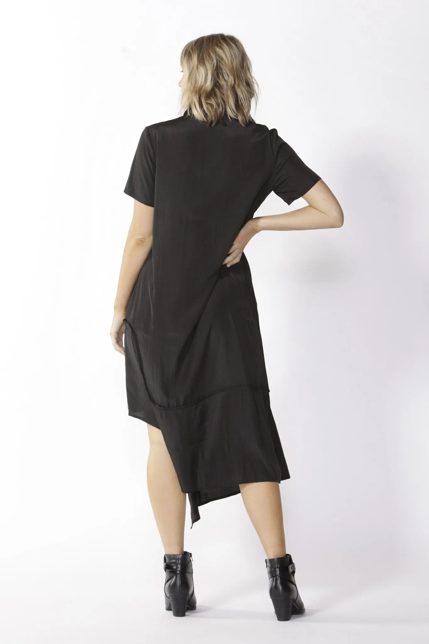 Fate   Becker Stella Midi Shirt Dress in Black Magic