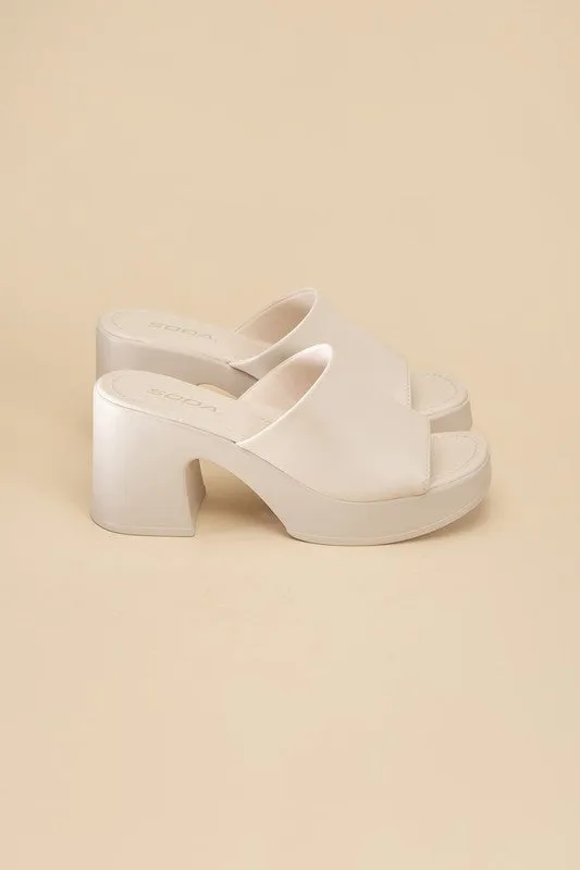 Heels - "Fortune Dynamic" Block Mules