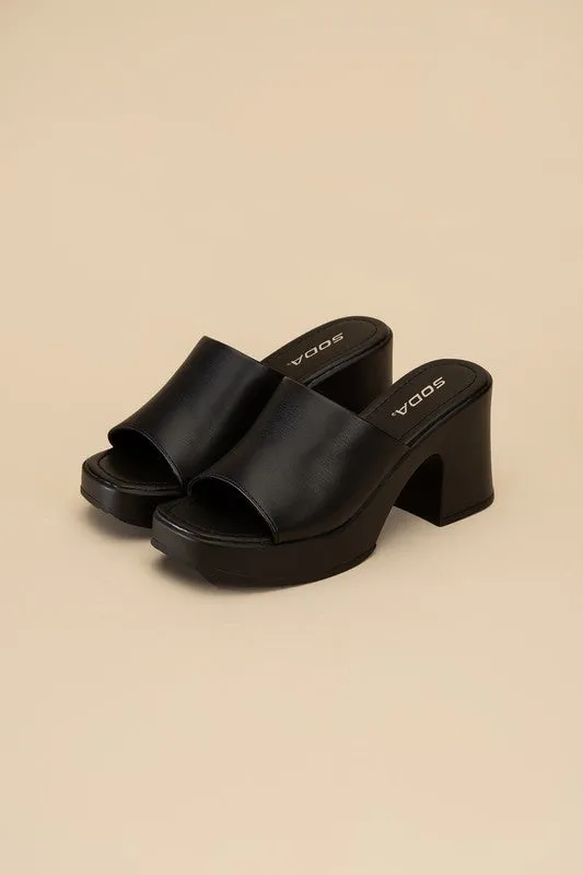 Heels - "Fortune Dynamic" Block Mules