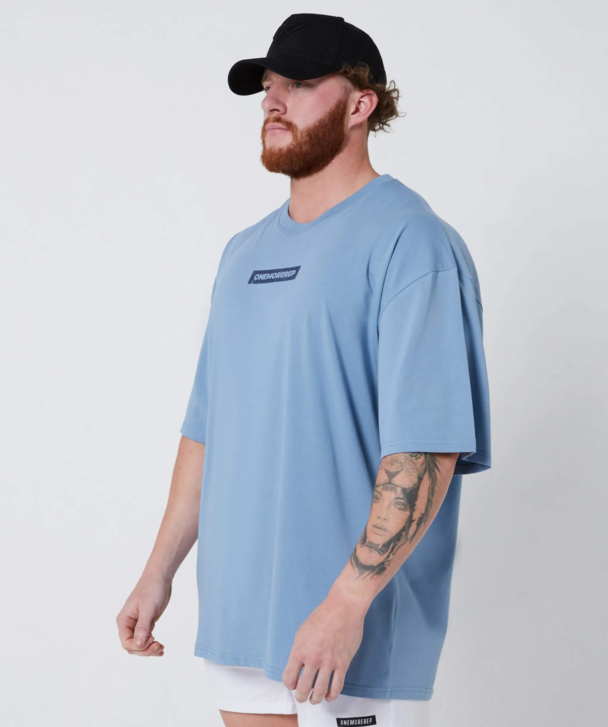 Lifting Club Tee Ice Blue