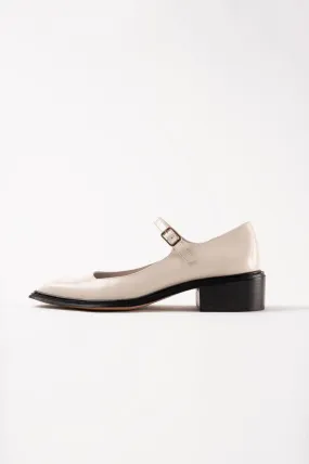 PENELOPE - White Polished Leather Babies