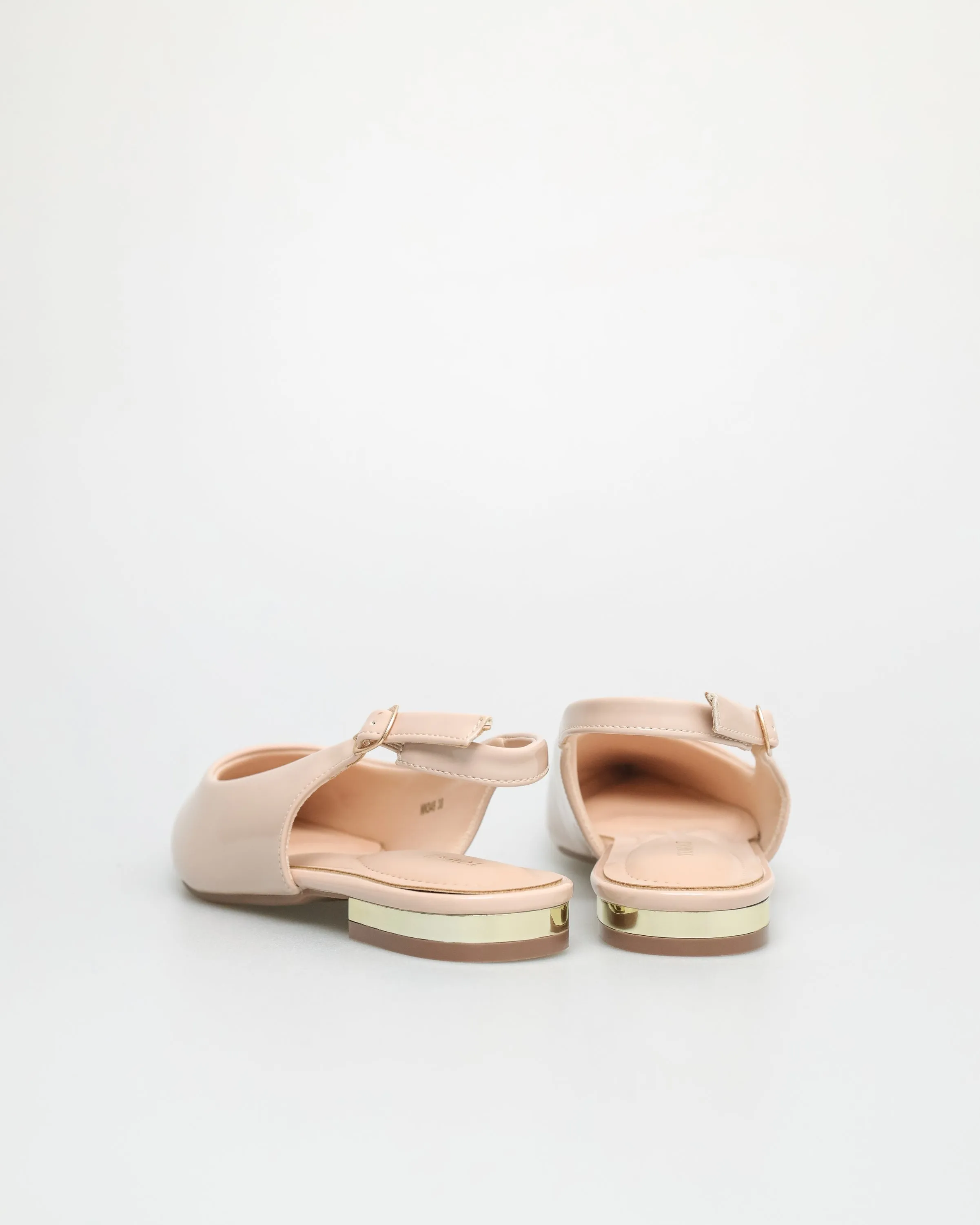 Tomaz NN346 Ladies Pointy Slingback Flats (Nude)